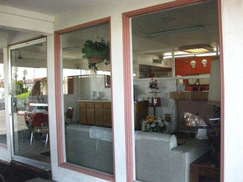 Desert Inn Motel Barstow Kültér fotó